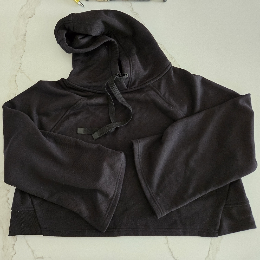 Athleta Cropped Pull Over Hoodie